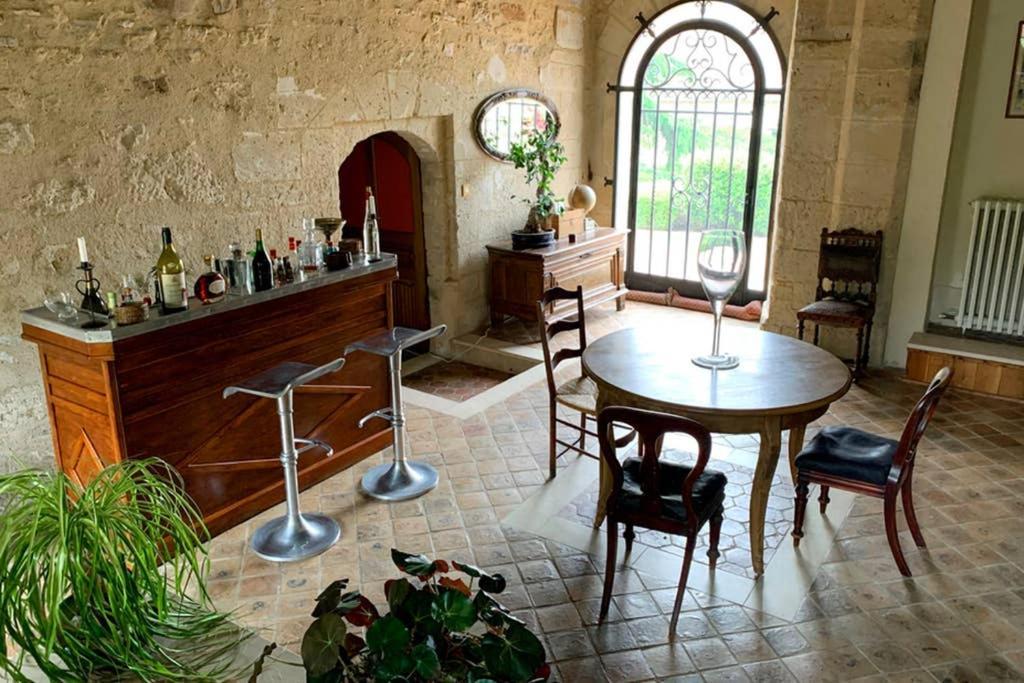 Beautiful Country House Located 50Min From Paris Eiffel Tour - Demeure D'Exception A 50Min De Paris Tour Eiffel Hodent Kültér fotó