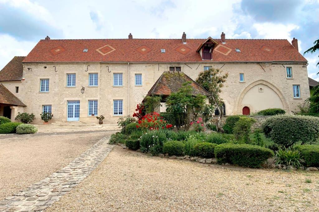 Beautiful Country House Located 50Min From Paris Eiffel Tour - Demeure D'Exception A 50Min De Paris Tour Eiffel Hodent Kültér fotó