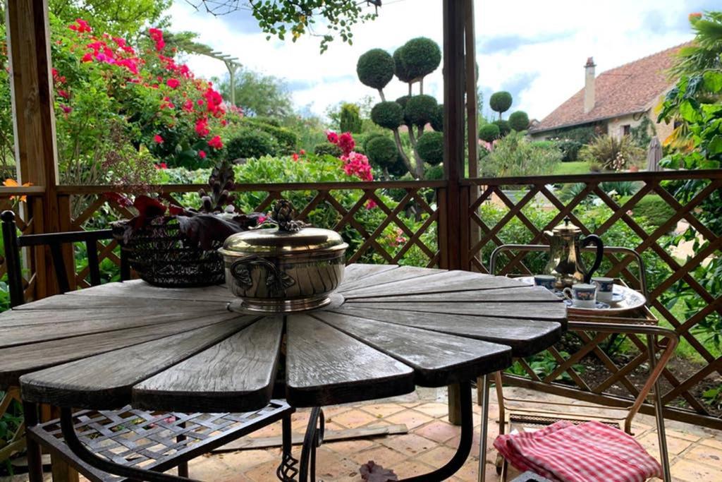 Beautiful Country House Located 50Min From Paris Eiffel Tour - Demeure D'Exception A 50Min De Paris Tour Eiffel Hodent Kültér fotó